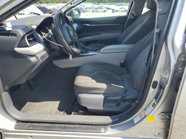 4T1B11HKXKU770053 - 2019 TOYOTA CAMRY L 银色 照片 7