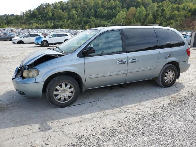 2005 CHRYSLER TOWN & COUNTRY LX, 