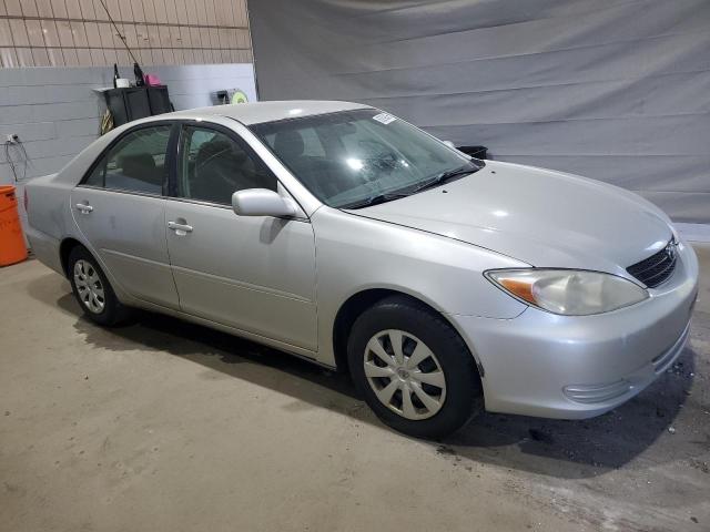 4T1BE32K64U903726 - 2004 TOYOTA CAMRY LE SILVER photo 4