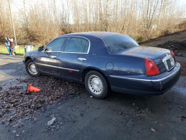 1LNHM81W61Y722287 - 2001 LINCOLN TOWN CAR EXECUTIVE BLUE photo 2