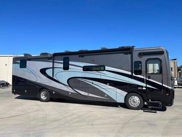 4UZACWFC0LCLX7250 - 2020 FREIGHTLINER CHASSIS XC ყავისფერი ფოტო 1