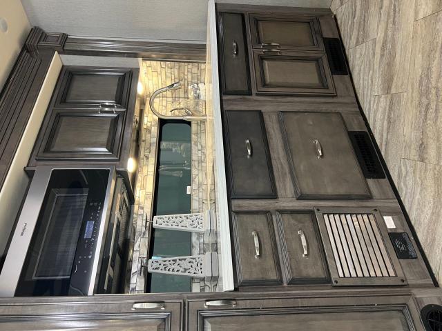 4UZACWFC0LCLX7250 - 2020 FREIGHTLINER CHASSIS XC ყავისფერი ფოტო 7