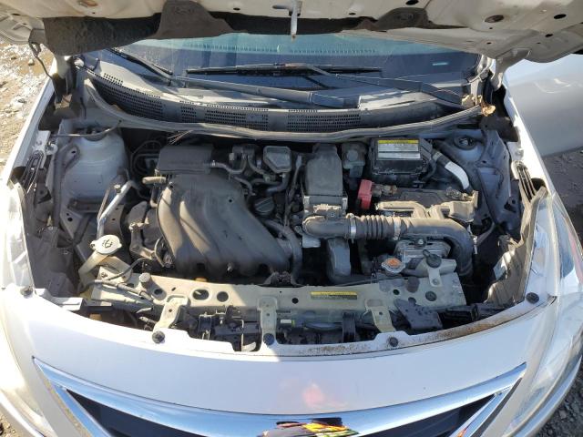 3N1CN7AP4FL839621 - 2015 NISSAN VERSA S SILVER photo 11