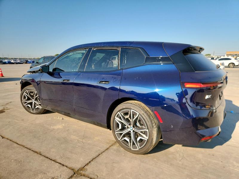 WB543CF07TCV77673 - 2026 BMW IX XDRIVE45 蓝色 照片 2