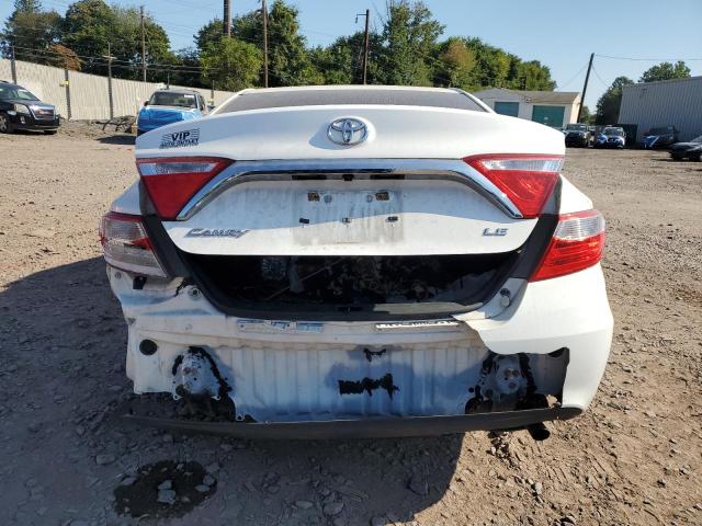 4T1BF1FK6HU343319 - 2017 TOYOTA CAMRY LE WHITE photo 6