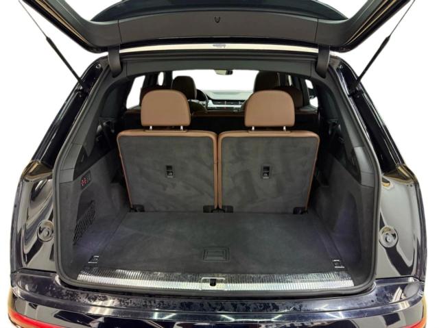 WA1LHAF72JD031XXX - 2018 AUDI Q7 PREMIUM PLUS Schwarz Foto 7