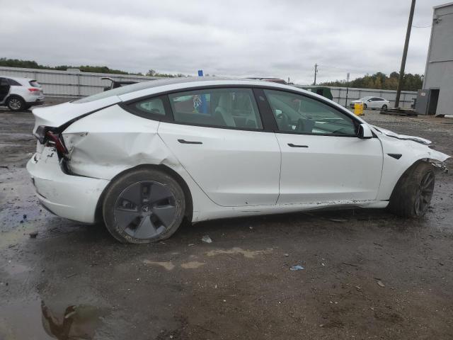 5YJ3E1EB0MF013336 - 2021 TESLA MODEL 3 Weiß Foto 3