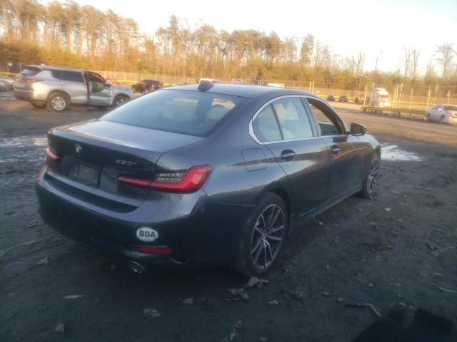 3MW5R7J59K8B01137 - 2019 BMW 330XI GRAY photo 3