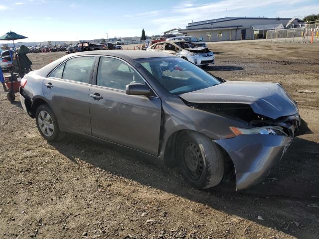 4T4BE46K98R017797 - 2008 TOYOTA CAMRY CE GRAY photo 4