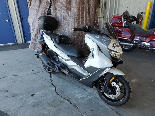 WB40C6305PS904415 - 2023 BMW C 400 GT TWO TONE photo 1