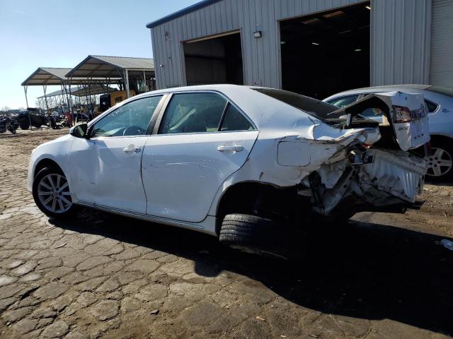 4T1BF1FK9CU169982 - 2012 TOYOTA CAMRY BASE WHITE photo 2