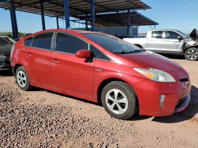JTDKN3DU0D0341574 - 2013 TOYOTA PRIUS RED photo 4