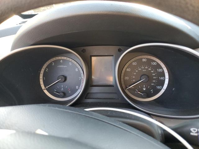 5NMZT3LB7JH091122 - 2018 HYUNDAI SANTA FE S WHITE photo 9