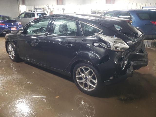 1FADP3K27FL378777 - 2015 FORD FOCUS SE BLACK photo 2