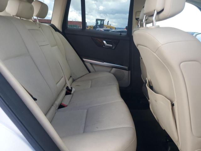 WDCGG5HB5DF966337 - 2013 MERCEDES-BENZ GLK 350 WHITE photo 11
