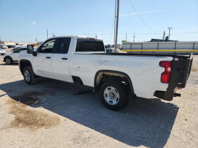 1GC2WLE72NF332427 - 2022 CHEVROLET SILVERADO C2500 HEAVY DUTY WHITE photo 2