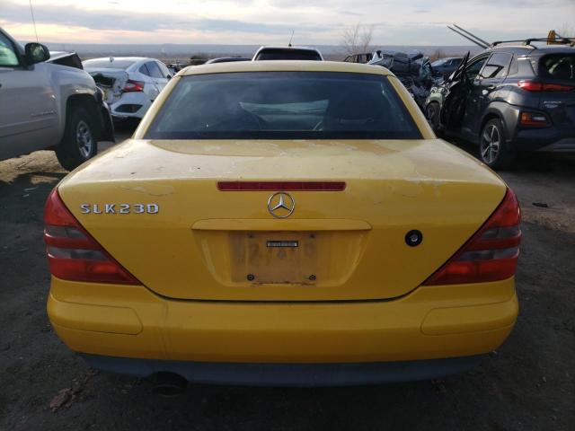 WDBKK47F9WF009787 - 1998 MERCEDES-BENZ SLK 230 KOMPRESSOR YELLOW photo 6