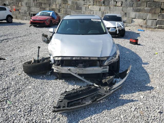 1N4BL4EV2KC116013 - 2019 NISSAN ALTIMA SL Серебристый фото 5