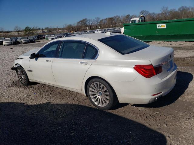 WBAKC8C58CC435225 - 2012 BMW ALPINA B7 LXI WHITE photo 2