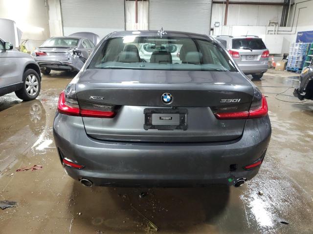 3MW5R7J50K8B00829 - 2019 BMW 330XI GRAY photo 6