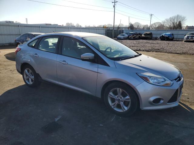 1FADP3F2XDL116405 - 2013 FORD FOCUS SE SILVER photo 4