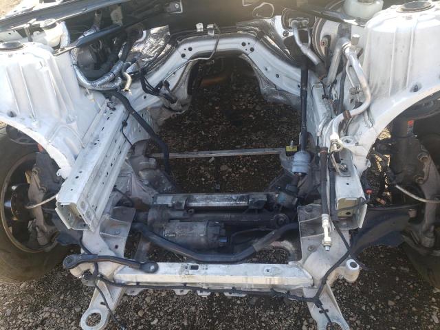 1G1FK1R62J0178911 - 2018 CHEVROLET CAMARO ZL1 WHITE photo 11