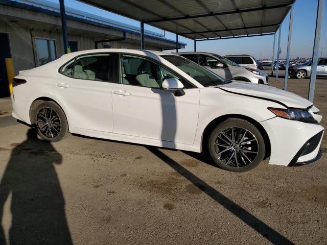 4T1G11AK3PU733806 - 2023 TOYOTA CAMRY SE NIGHT SHADE WHITE photo 4