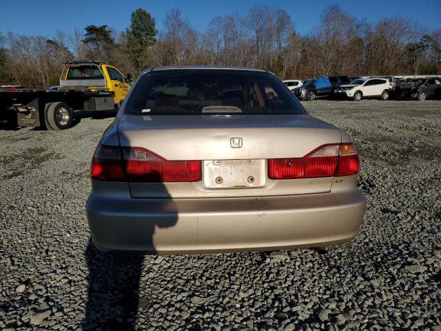 1HGCG6659YA016879 - 2000 HONDA ACCORD LX GOLD photo 6