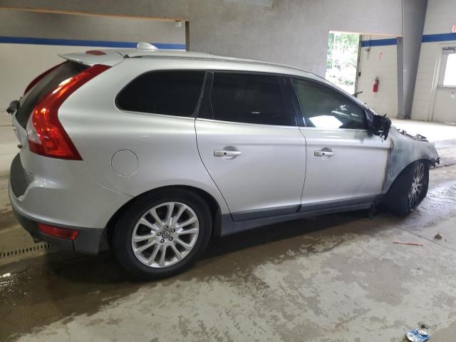 YV4992DZ7A2027023 - 2010 VOLVO XC60 T6 Արծաթագույն լուսանկար 3