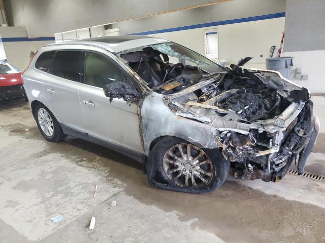 YV4992DZ7A2027023 - 2010 VOLVO XC60 T6 Արծաթագույն լուսանկար 4