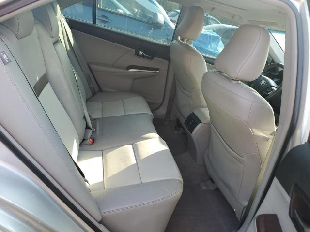 4T4BF1FK4CR246232 - 2012 TOYOTA CAMRY BASE SILVER photo 10