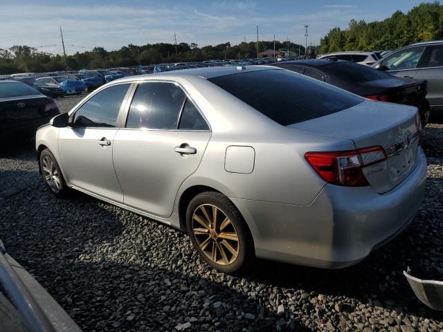 4T4BF1FK4CR246232 - 2012 TOYOTA CAMRY BASE SILVER photo 2