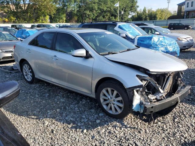 4T4BF1FK4CR246232 - 2012 TOYOTA CAMRY BASE SILVER photo 4