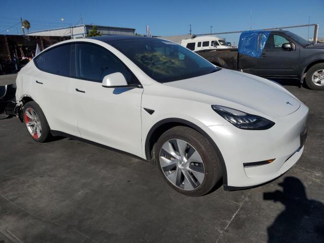 7SAYGDEE8PA093209 - 2023 TESLA MODEL Y Սպիտակ լուսանկար 4