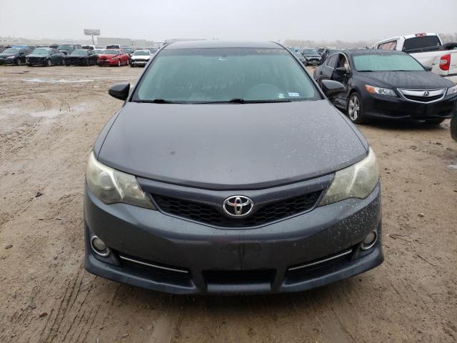 4T1BF1FK1CU183827 - 2012 TOYOTA CAMRY BASE GRAY photo 5