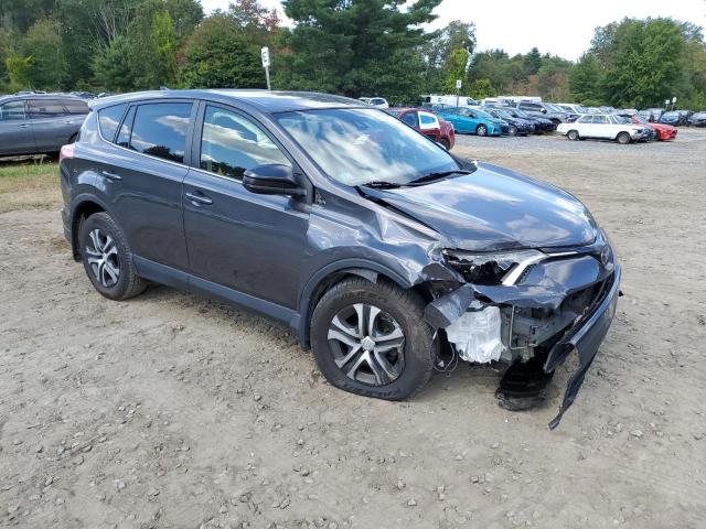 JTMBFREV2HJ710233 - 2017 TOYOTA RAV4 LE CHARCOAL photo 4