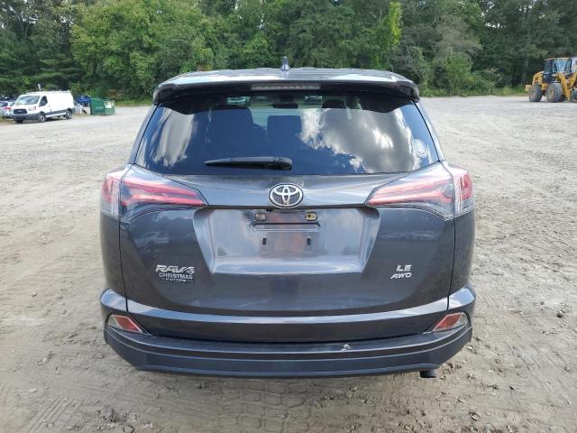 JTMBFREV2HJ710233 - 2017 TOYOTA RAV4 LE CHARCOAL photo 6