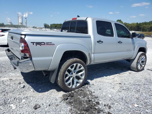 3TMJU4GNXCM129656 - 2012 TOYOTA TACOMA DOUBLE CAB PRERUNNER SILVER photo 3