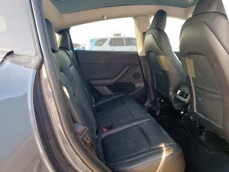 7SAYGDEE3PA052180 - 2023 TESLA MODEL Y Сірий фото 11