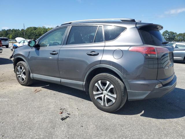JTMZFREVXJJ156542 - 2018 TOYOTA RAV4 LE GRAY photo 2