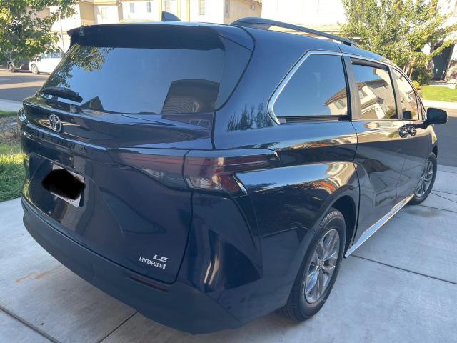 5TDBRKEC4RS190523 - 2024 TOYOTA SIENNA LE BLUE photo 4