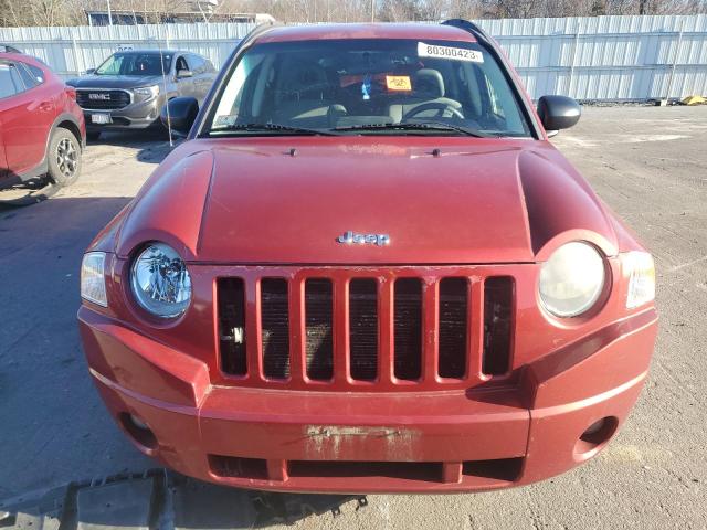 1J8FF47W57D140745 - 2007 JEEP COMPASS RED photo 5
