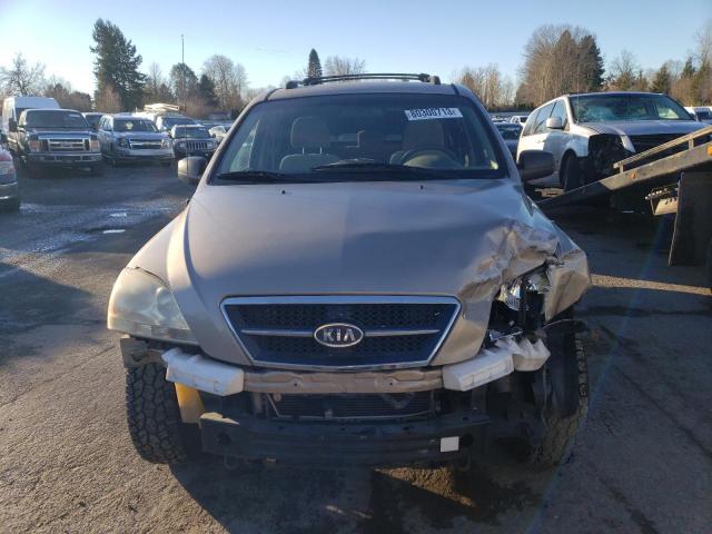 KNDJC733545261661 - 2004 KIA SORENTO EX GOLD photo 5