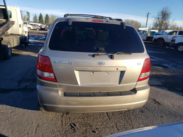 KNDJC733545261661 - 2004 KIA SORENTO EX GOLD photo 6