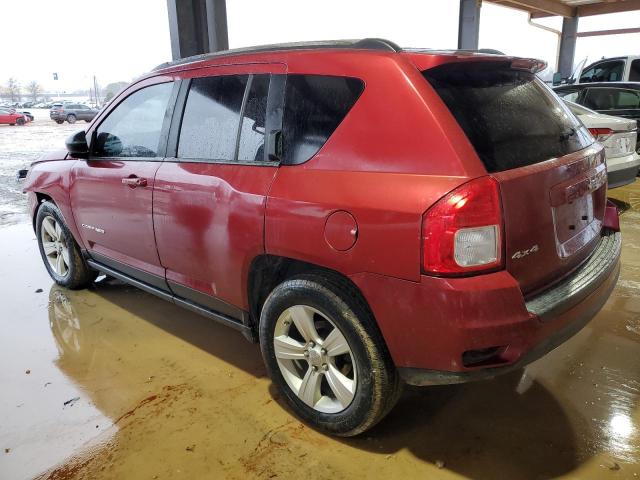 1C4NJDBB5CD563731 - 2012 JEEP COMPASS SPORT Rot Foto 2