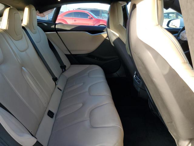 5YJSA1E18HF176420 - 2017 TESLA MODEL S WHITE photo 10