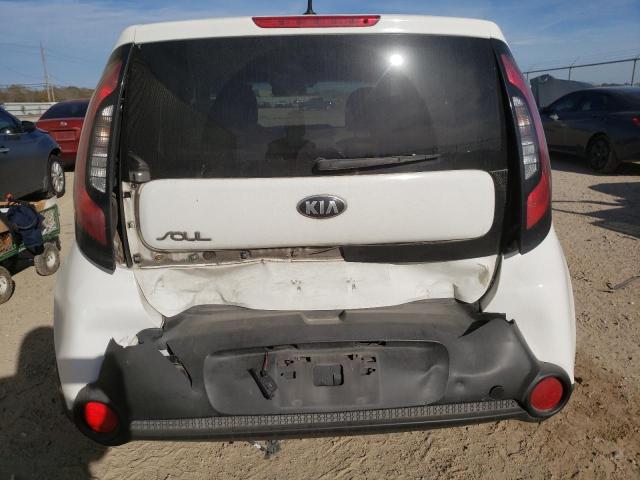 KNDJN2A20G7262460 - 2016 KIA SOUL WHITE photo 6