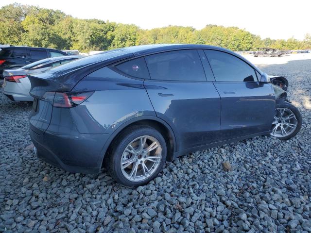 7SAYGDEE2PA210900 - 2023 TESLA MODEL Y GRAY photo 3