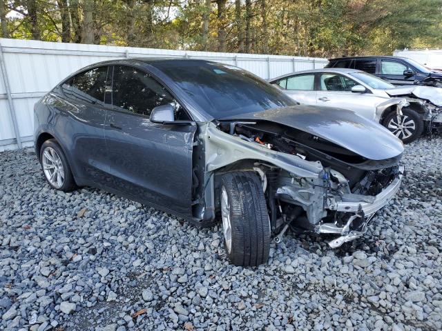 7SAYGDEE2PA210900 - 2023 TESLA MODEL Y GRAY photo 4