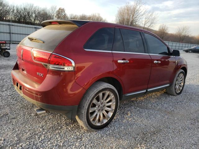 2LMDJ6JK4DBL38555 - 2013 LINCOLN MKX RED photo 3